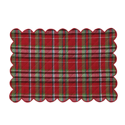 Quilted Cotton Scalloped Placemat with Plaid Stitch