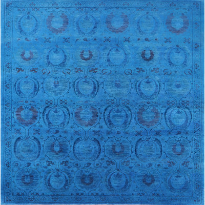 Tapis oriental bleu