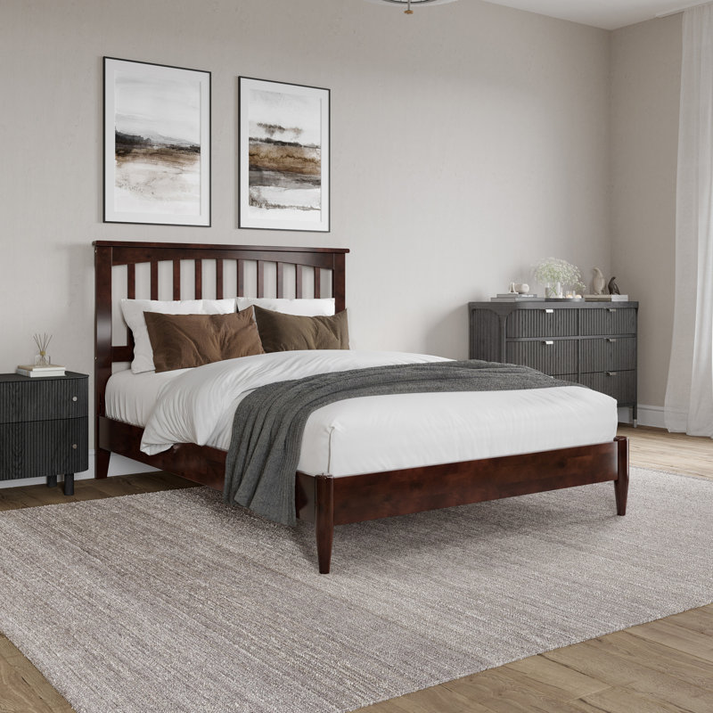 Lit plateforme en bois massif Aritra, Noyer, Double