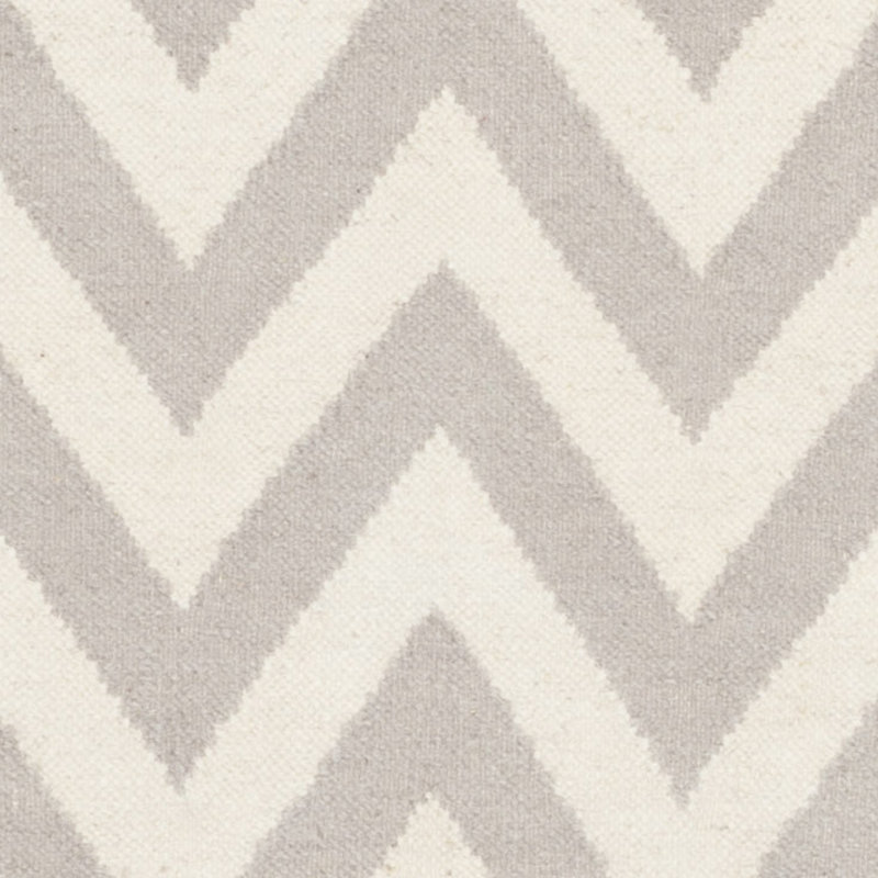 Mars Chevron Wool Hand Woven Area Rug, Rectangle 122 x 183 cm