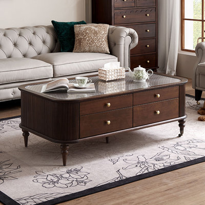 Table basse de style rétro français