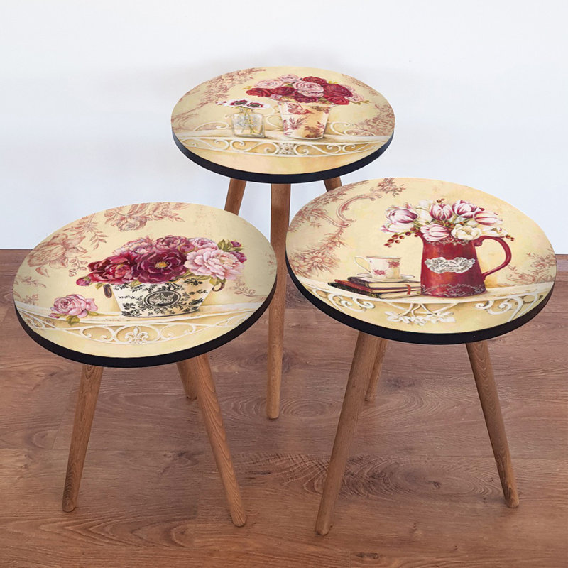Tables gigognes 3 pieds Avent