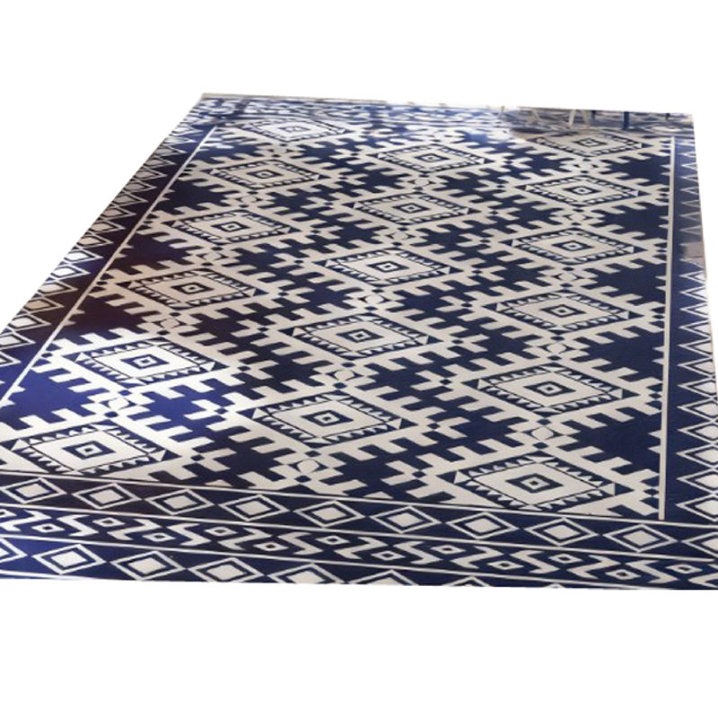 Tapis extérieur Elyz XL, motif tribal bleu et blanc, résistant aux intempéries 9 x 18, Bleu / blanc, Rectangle 9 pi x 18 pi
