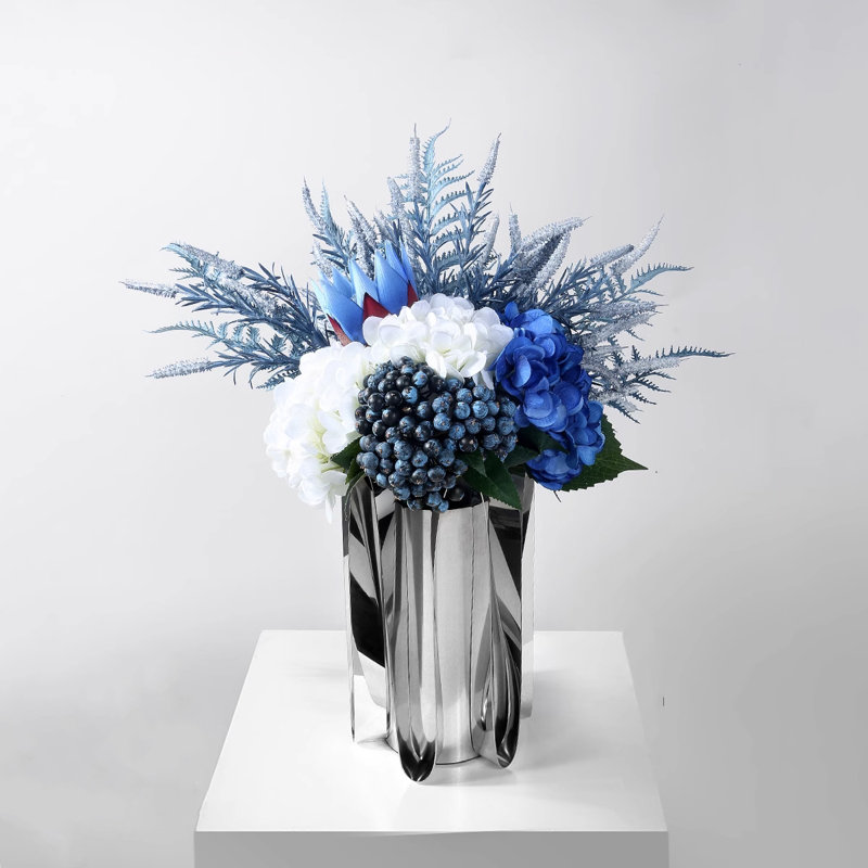 Bouquets simulés et décorations florales