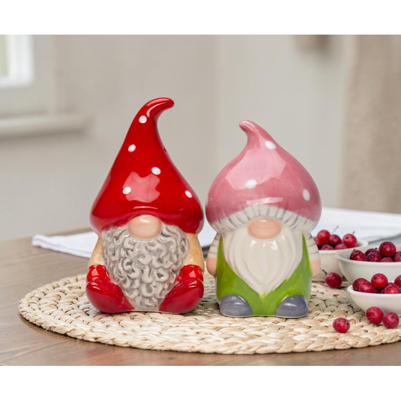 Champignon, gnome, sel et poivre