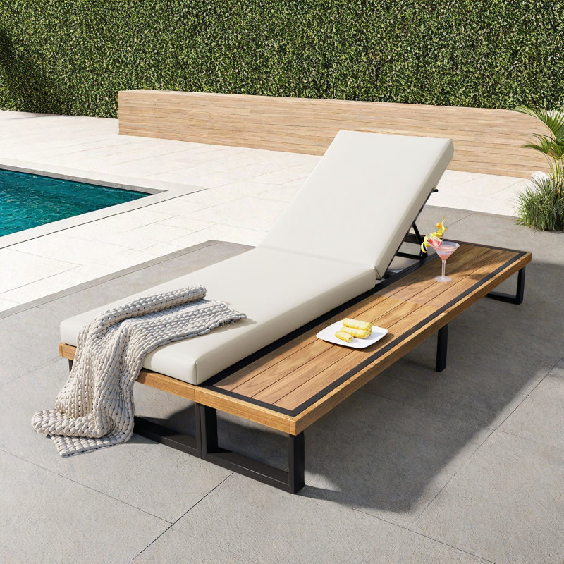 Chaise longue d'extérieur en acacia, Beige