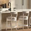 Tabouret de bar 26 po à hauteur de comptoir, structure en bois blanc avec siège et dossier en similicuir gris, retour automatique à 180 degrés, garniture cloutée entourant le siège rond, pieds incurvés, profondeur de 20,35 po, retour de largeur de 21,03 po