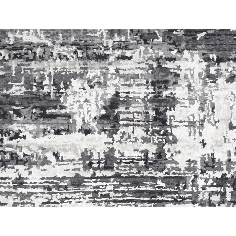 Hand-Knotted High-Quality Gray and Silver Area Rug