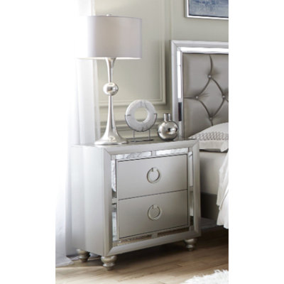 Table de chevet argentée Gemstone Hauteur, 16,28 de large, 25,15 de profondeur: détails