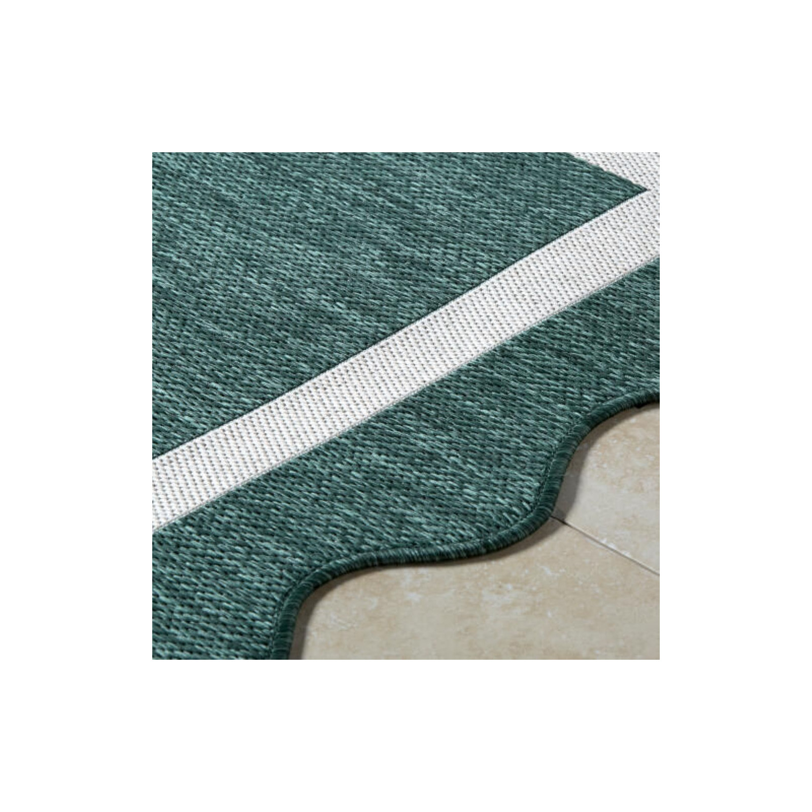Skiles Machine Woven Rug, Rectangle 2'3.6" x 3'9.3"