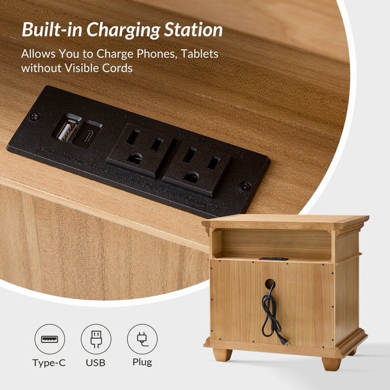 Table de bout en bois massif à 3 tiroirs avec station de charge et assemblage simple Auguste, Chêne
