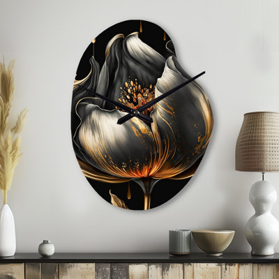 Horloge murale asymétrique en métal Moten