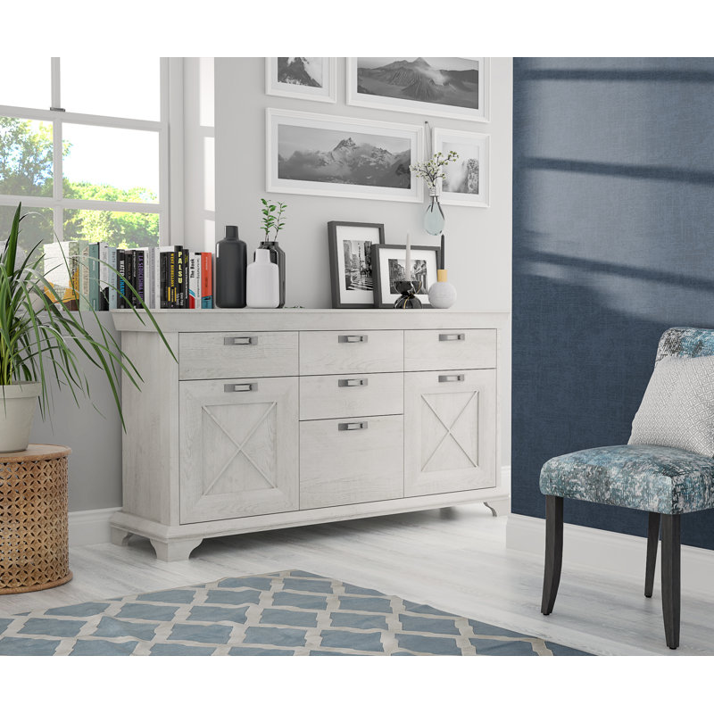 Aleisha 177.7cm Sideboard