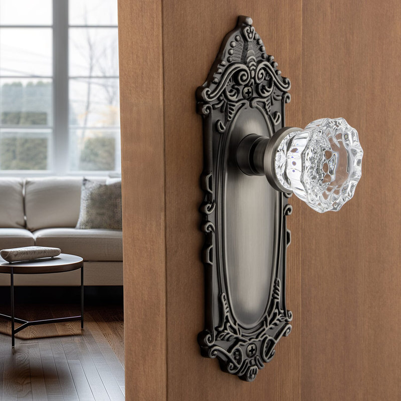 Victorian Plate with Crystal Door Knob, Satin Nickel
