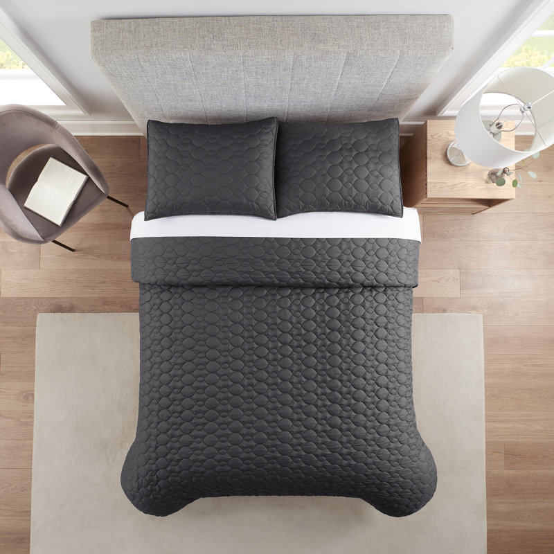 Simply Comfort Solid Quilt Set, Queen Quilt, Charcoal Gray