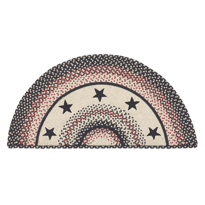 Privett Geometric Indoor Rug, Half Circle 1'4" x 2'9"