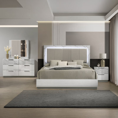 Woodbridge 4PC Bedroom Set White