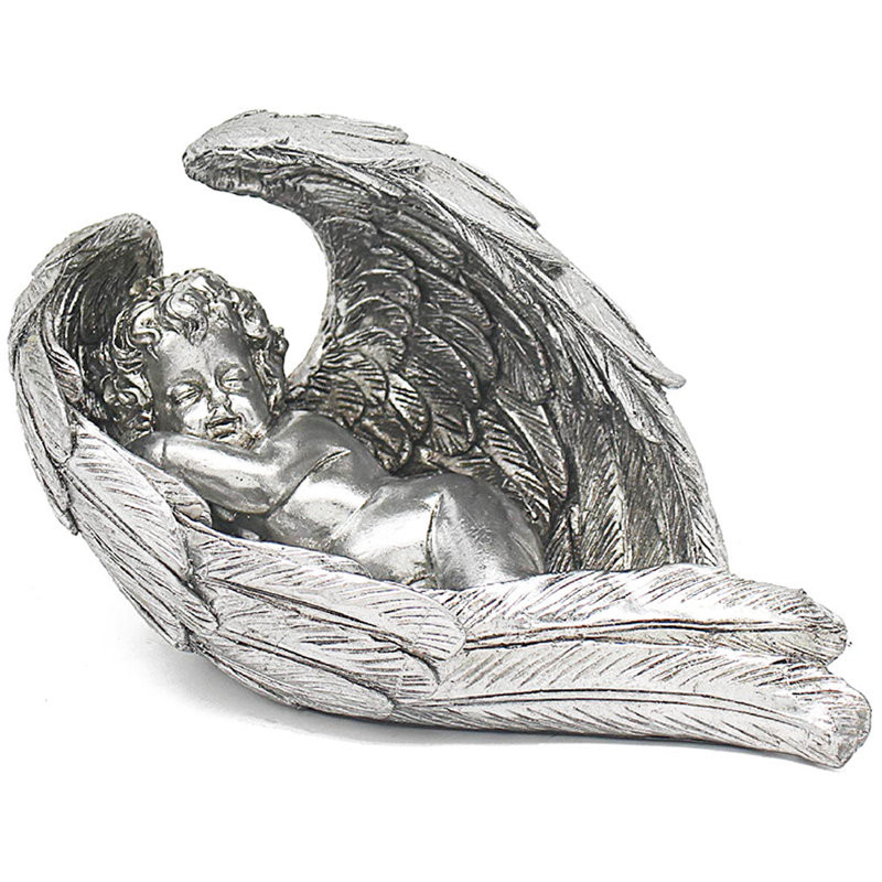 Regine Figurines & Sculptures