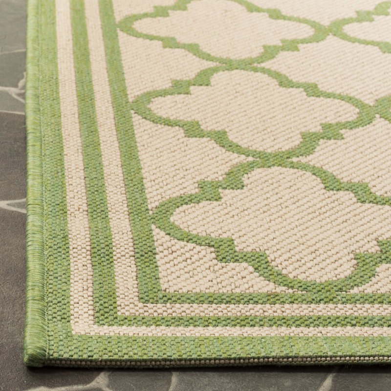 Tapis d'intérieur / extérieur à motif géométrique 100 pièces Ferrill, Carré 6 pi 7 po