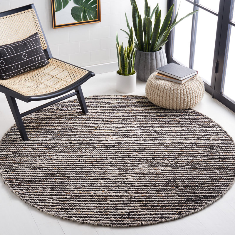 Jeanann Flat Weave Wool/Cotton Rug in White/Black, Runner 2'3" x 8'