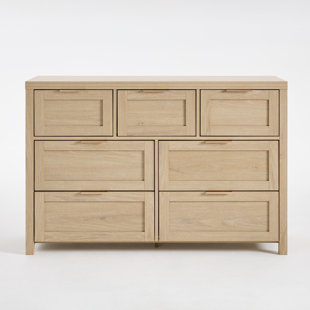 Allenside 47.24'' W 7 - Drawer Dresser