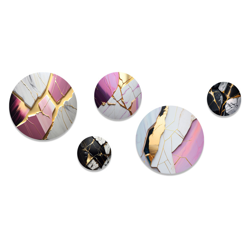 Abstract Wall Decor on Metal