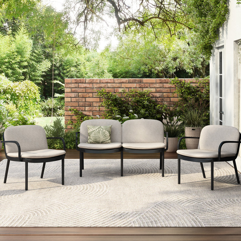 Ensemble de 3 chaises de jardin, structure noire, coussins beiges, antirouille, léger, résistant à la décoloration, idéal pour balcon et terrasse. Structure en polypropylène, confortable et facile d'entretien.