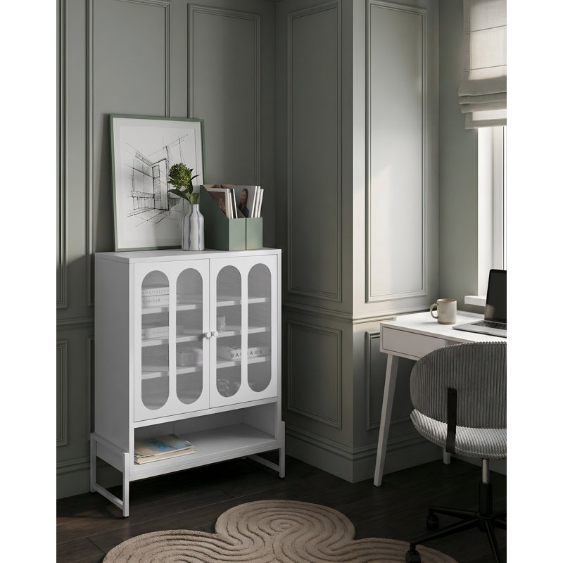 Blaykelee Sideboard, White