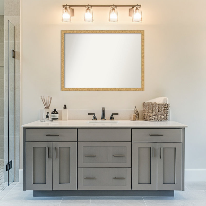 Miroir mural de salle de bain Lila, 26,5 po x 20,5 po, Doré