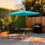 Parasol solaire à DEL de 3 m avec poignée pliable et base en croix, idéal pour terrasse, jardin et piscine, toutes saisons.-1429639939