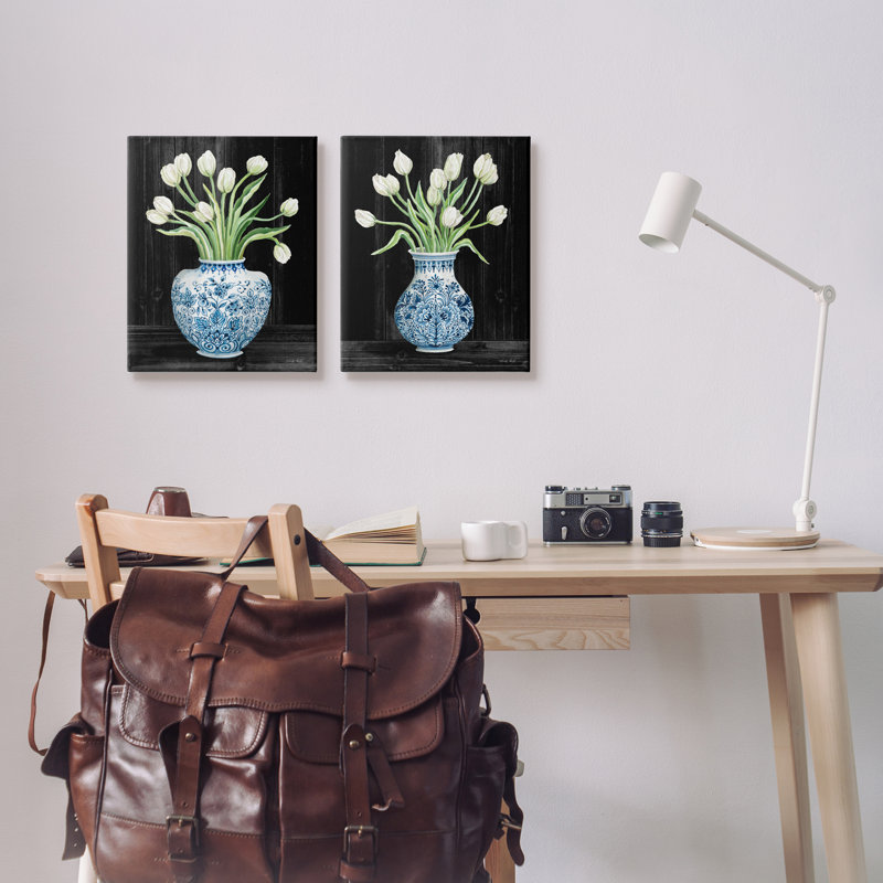 Porcelaine blanche à motif de tulipes blanches Cindy Jacobs, Plaque murale, H 16 po x l 20 po