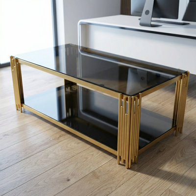 Table basse rectangulaire contemporaine avec plateau à miroir noir et structure en métal au fini doré avec tablette de rangement inférieure