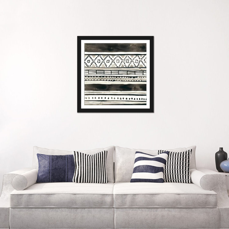 «Tribal Echo IV», reproduction d'art sur toile tendue, H 24 po x l 24 po x P 1 po, Papier d'art encadré noir, Blanc