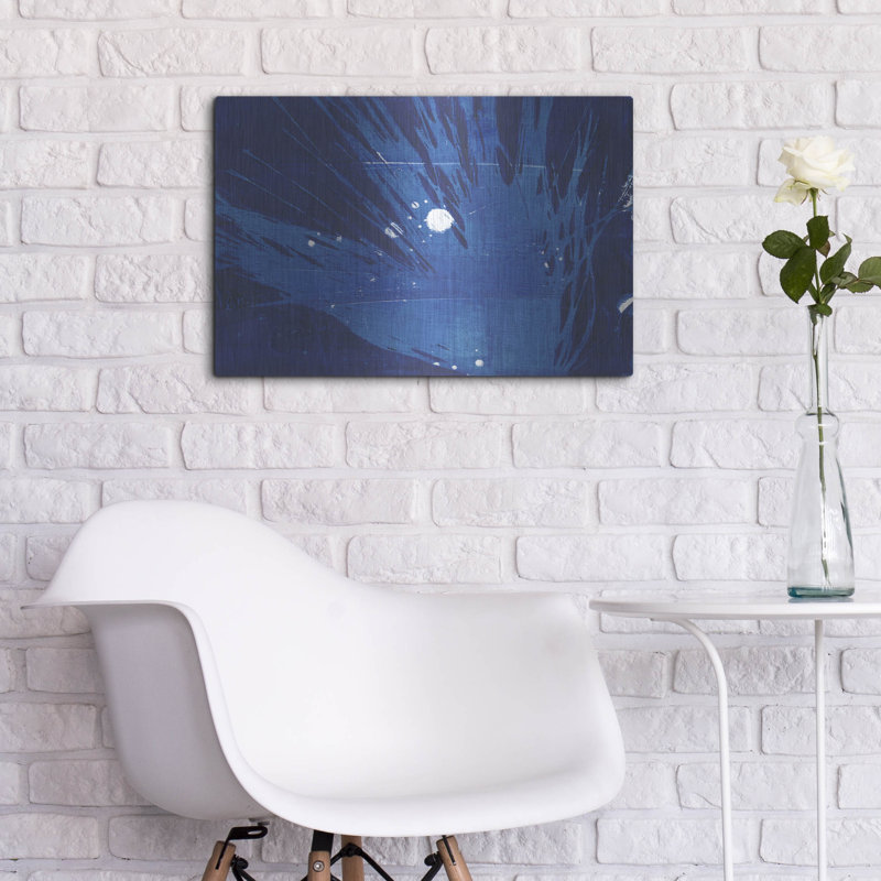 «Indigo Burst I» par Regina Moore, art mural en métal, H 16 po x l 24 po