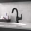 Robinet de salle de bain à un trou avec ensemble de bonde et robinet de lavabo de salle de bain à poignée simple Trinsic-134514096