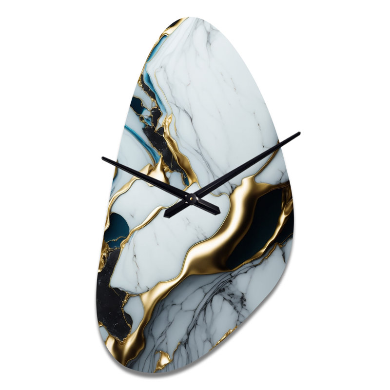 Horloge abstraite géométrique en marbre doré et blanc II - horloge asymétrique en métal, horloge murale moderne de forme irrégulière