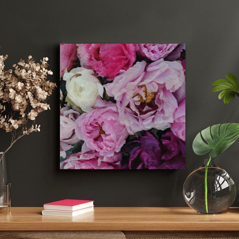 Roses en pleine floraison en gros plan - 1 pièce, reproduction d'art graphique sur toile tendue, H 32 po x l 32 po x P 2 po