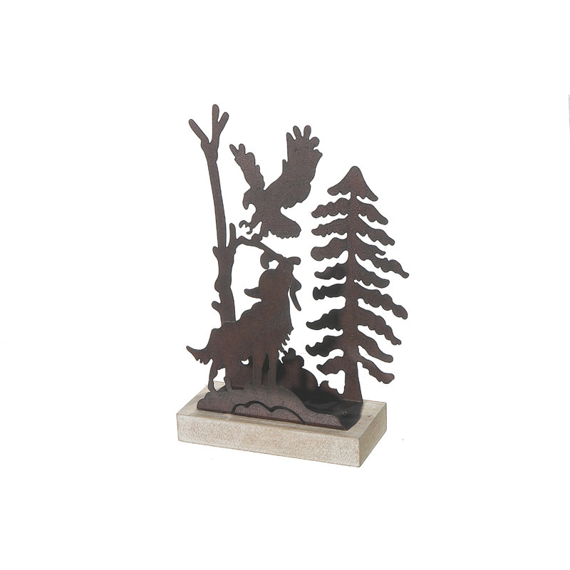 Grand loup en métal et bois