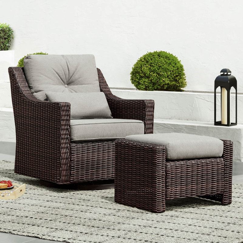 Fauteuil de patio pivotant avec repose-pieds Keaisha, Gris brunâtre / brun