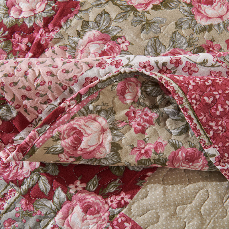 Ensemble de literie réversible douce et légère Floral Patchwork, Courtepointe double TG et 2 taies décoratives