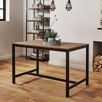 Alodie 6 - Person Dining Set