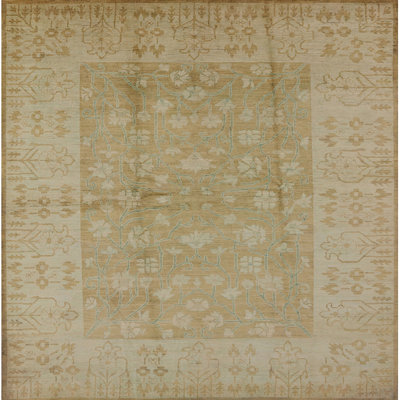 Tapis floral beige