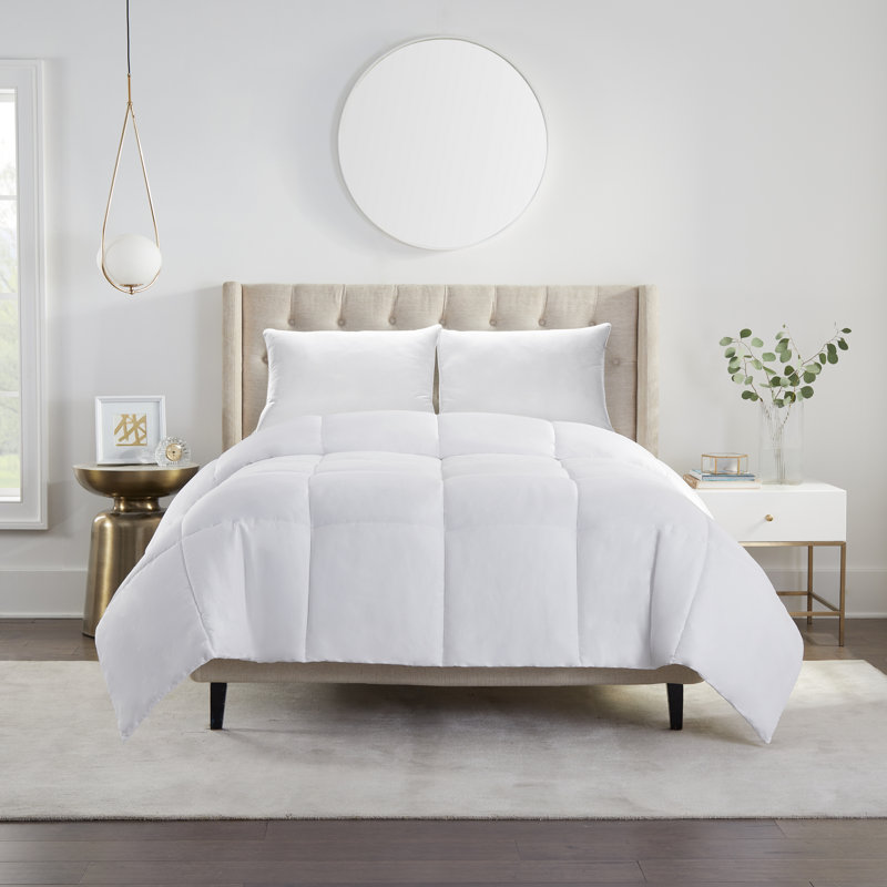 White King Size Medium/Firm Polyester Bed Pillow Pair
