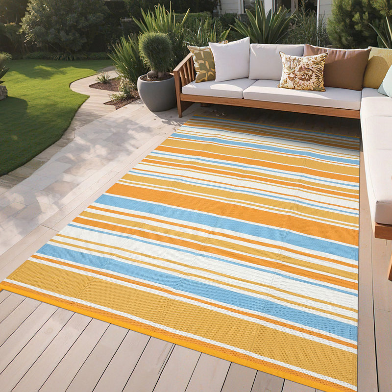 8' x 10' Outdoor Area Rug, 320 GSM Woven Polypropylene, Reversible Waterproof UV-Resistant Design, Foldable for Patio, Balcony, RV and Picnic Use