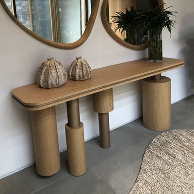 Nordic-style simple console table