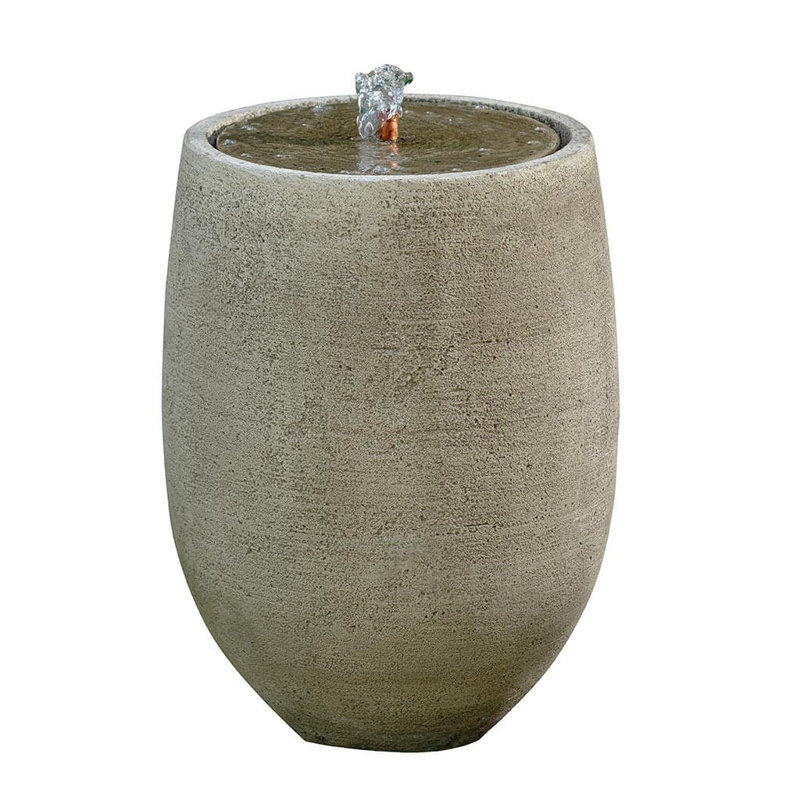 Fontaine en béton Yayla, Mousse anglaise, H 22 po x l 15,5 po x P 15,5 po