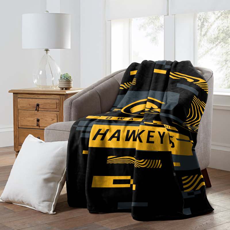 Throw Blanket, Black/Gold, Hawks
