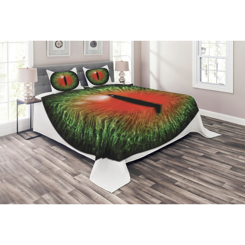Reptile Polyester Coverlet, King Bedspread + 2 Shams