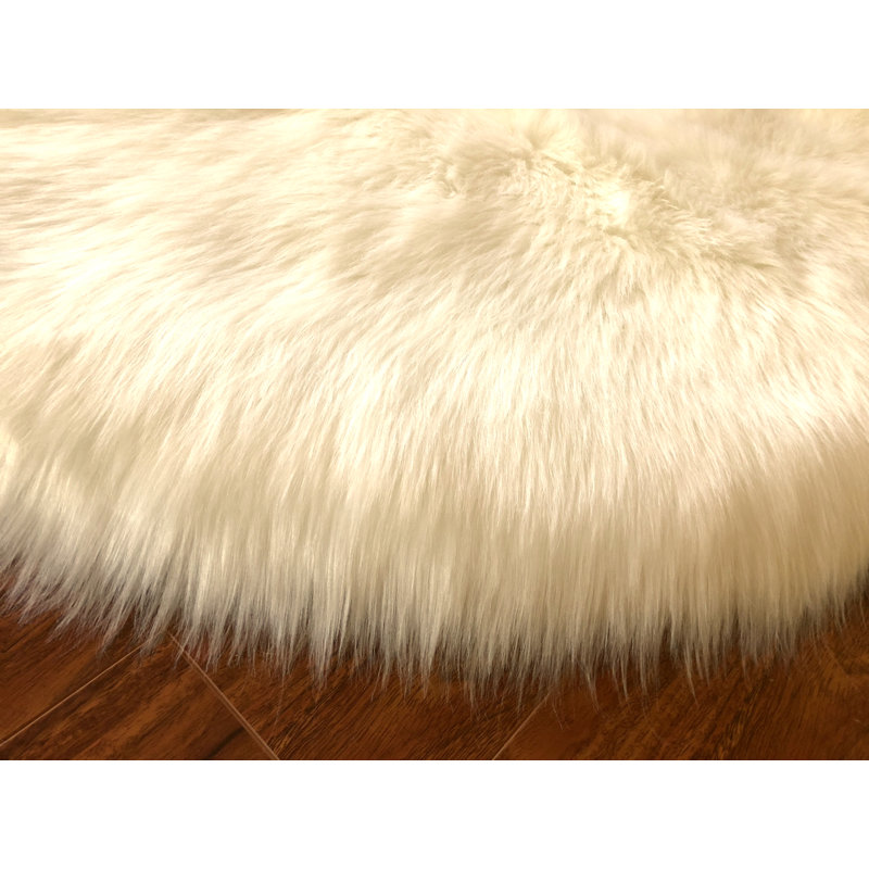 Wieland Performance Faux Sheepskin Washable Indoor Rug, Oval 8' x 11'