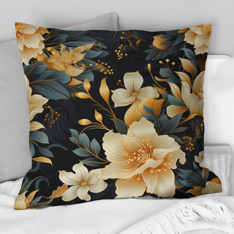 Coussin décoratif à imprimé floral Timeless Beige Peony Sophistication II, H 18 po x l 18 po